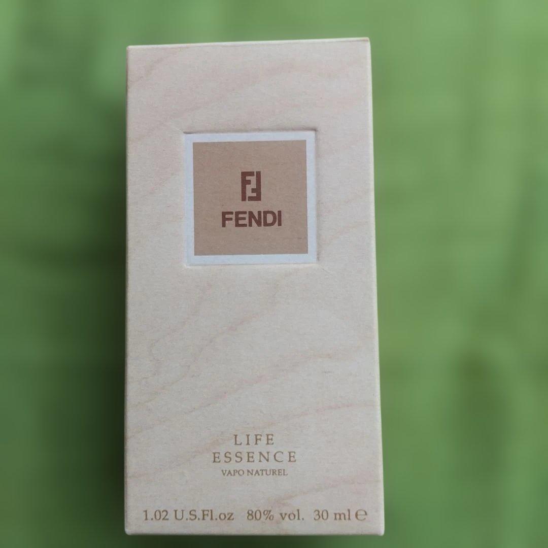 ＊新品 未使用＊フェンディ ライフエッセンス オードトワレ 30ml