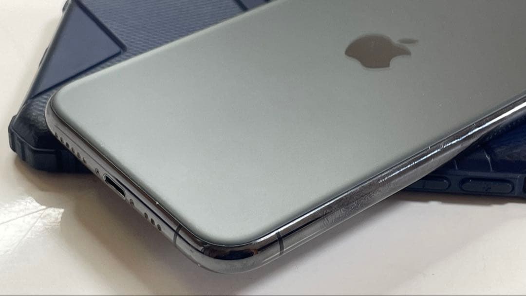 Iphone 11 PRO 64GB SIMフリー86%