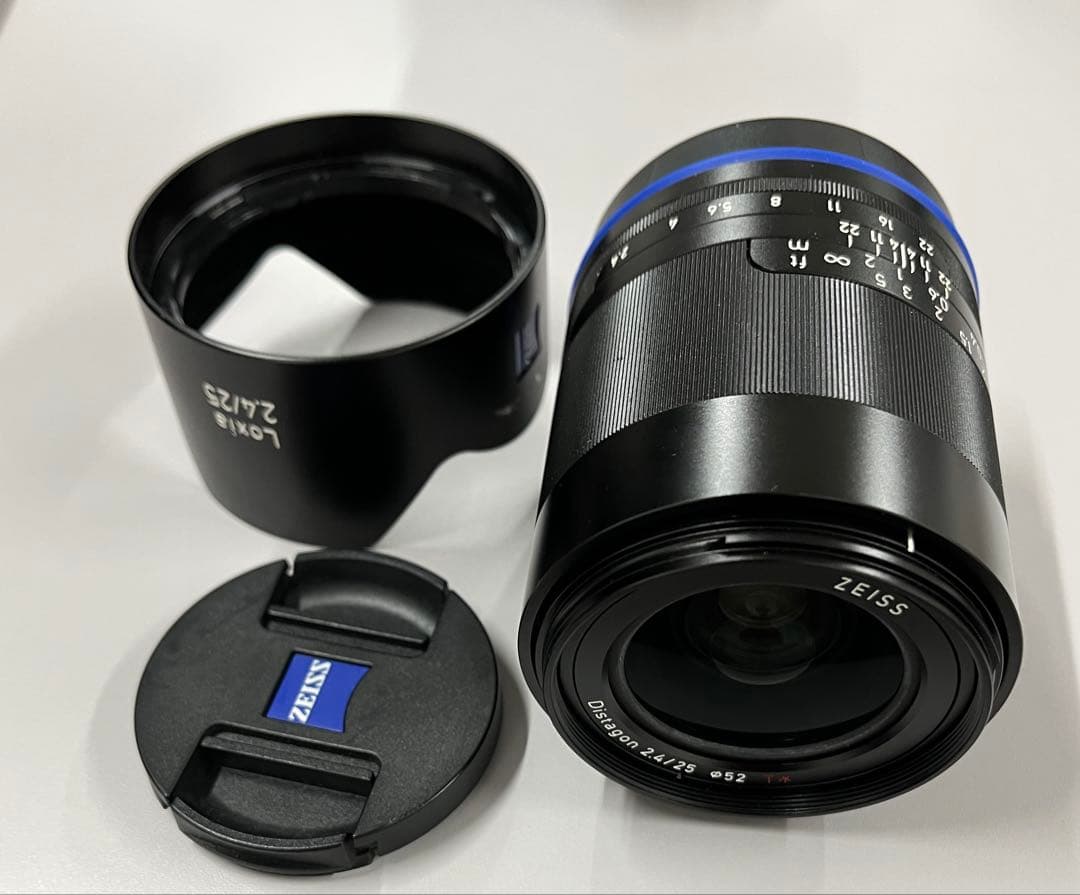 中古　ZEISS Loxia f2.4/25mm レンズ　箱無し