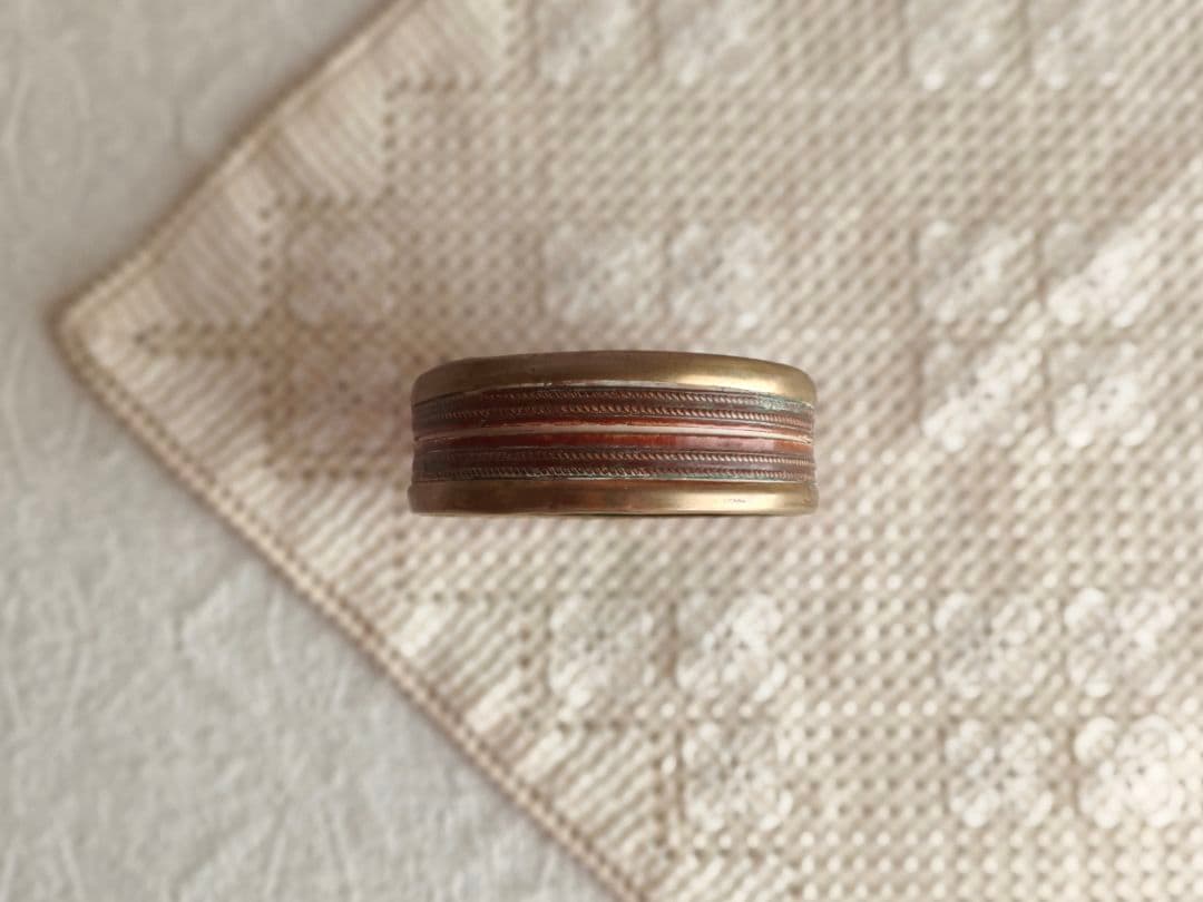 * antique box ୨୧ 19世紀の古い古い ボンボニエール
