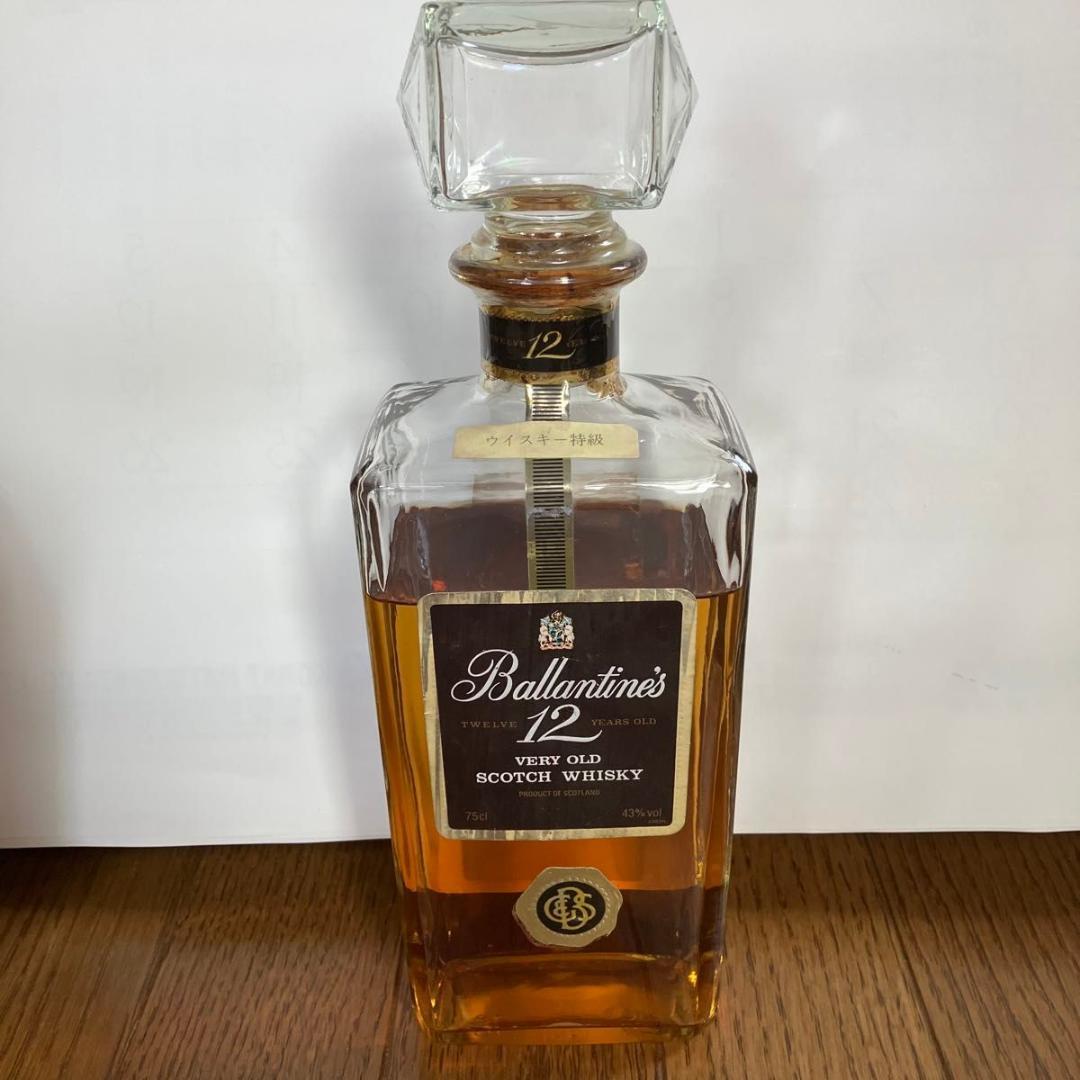 【希少】バランタイン 12年 デキャンタボトル，旧角ボトル 1L，750ml