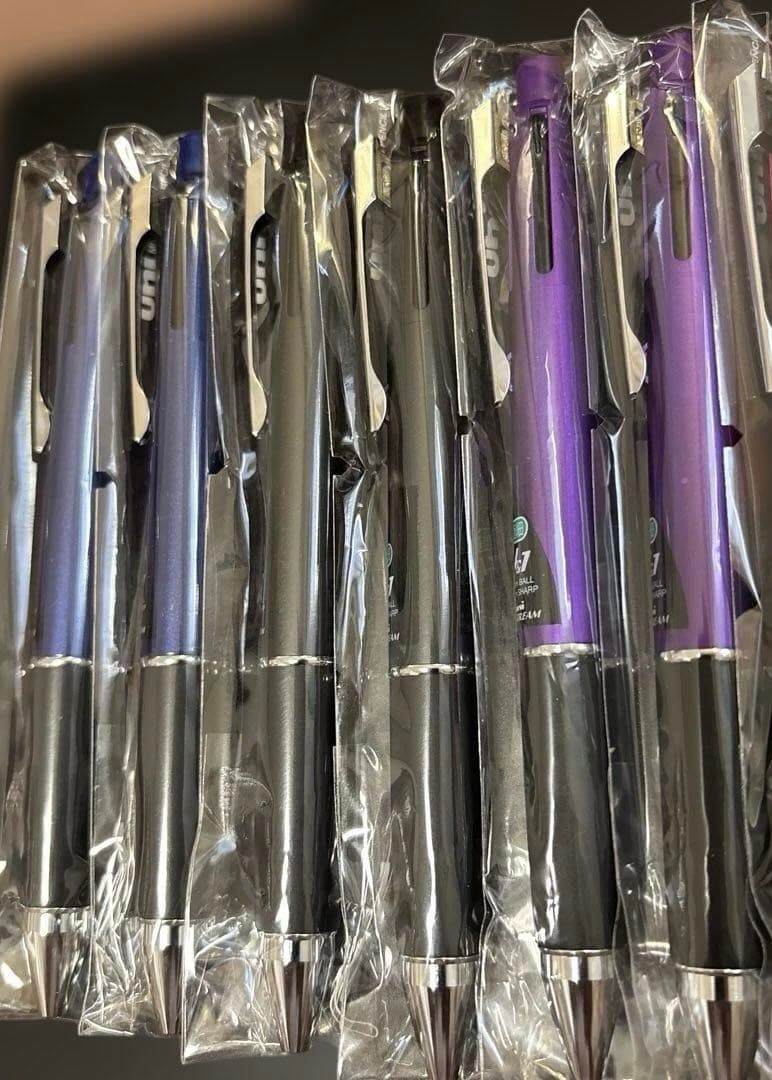 【新品、未開封】ジェットストリーム4&1 まとめ売り 12本