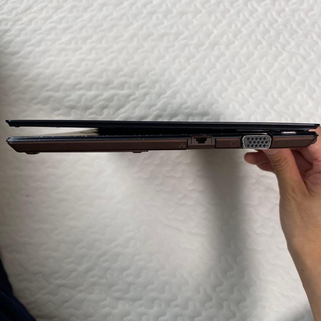 VAIOノートパソコン SONY VPCX11AKJ ブラック おまけ付き