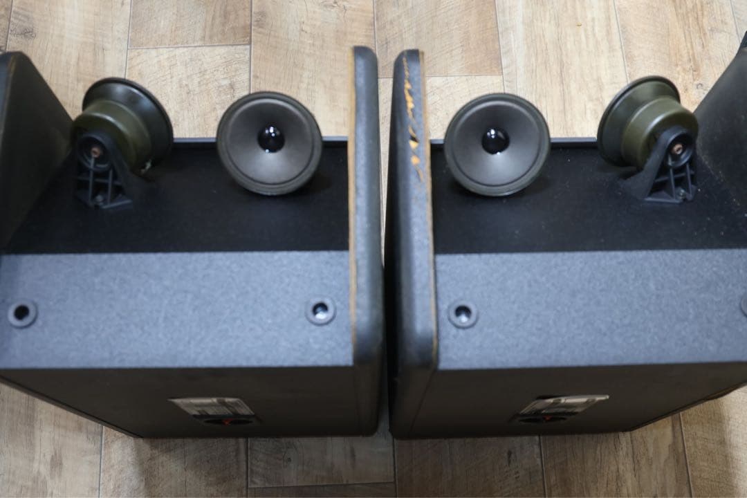 BOSE 301-AV MONlTOR ２個セット