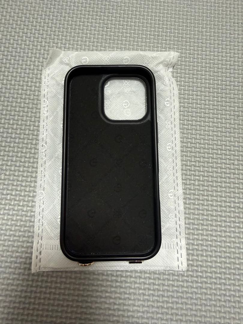 【美品】CUSTYPE スマホショルダーセット ブラック iPhone16pro