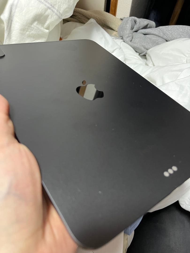 美品　iPad Pro M4 11インチ　512GB 純正カバー付き
