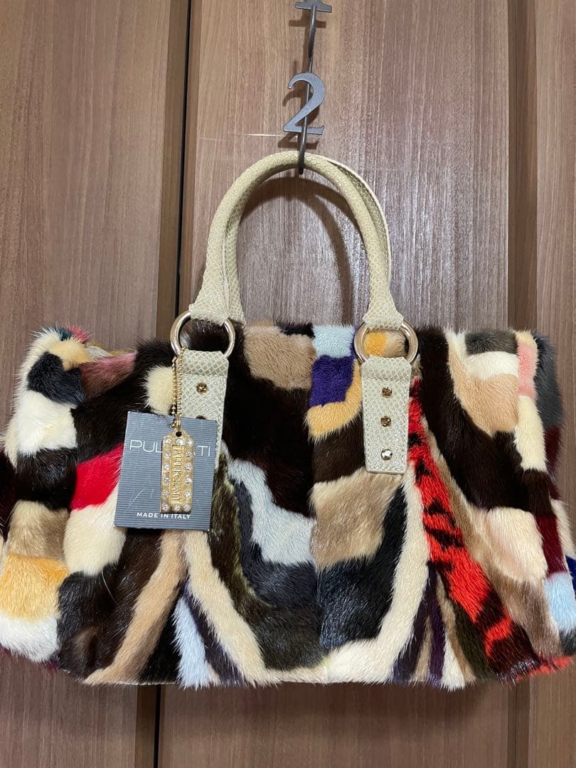 最終お値下げ。ミンクのボストンバッグ早いもの勝ち！