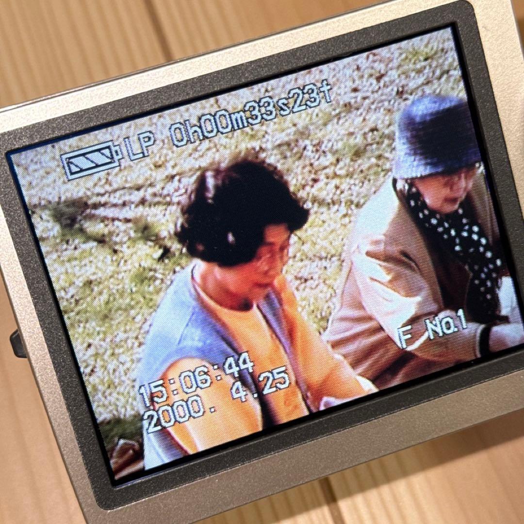 ☆動作OK Panasonic DVカメラ NV-DS200