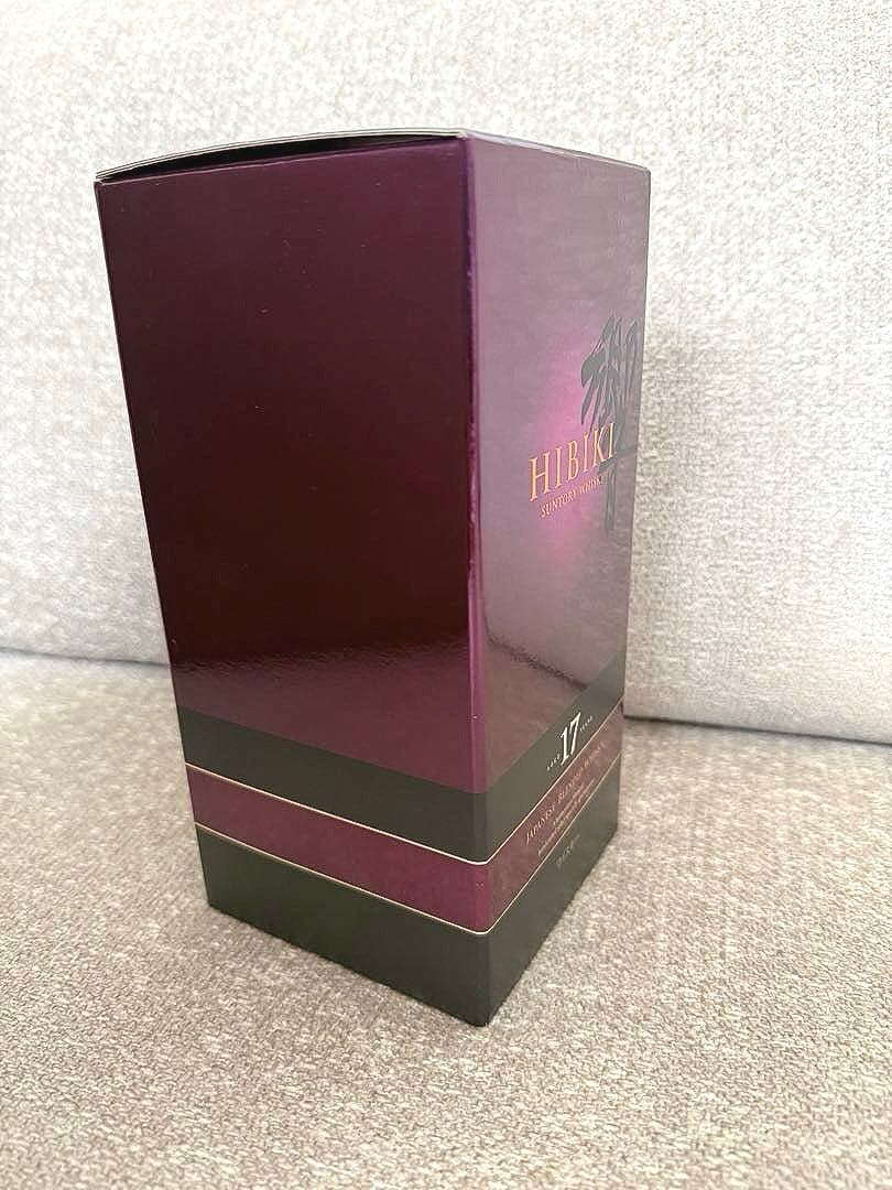 【新品未開封】美品 サントリー suntory 響17年 700ml 箱入り
