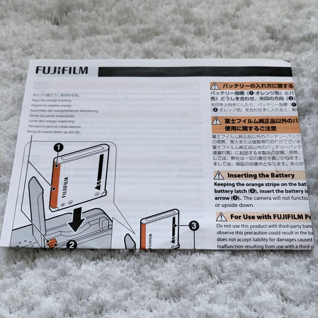 美品【動作品】FUJIFILM 富士フイルム FINEPIX J250 シルバー