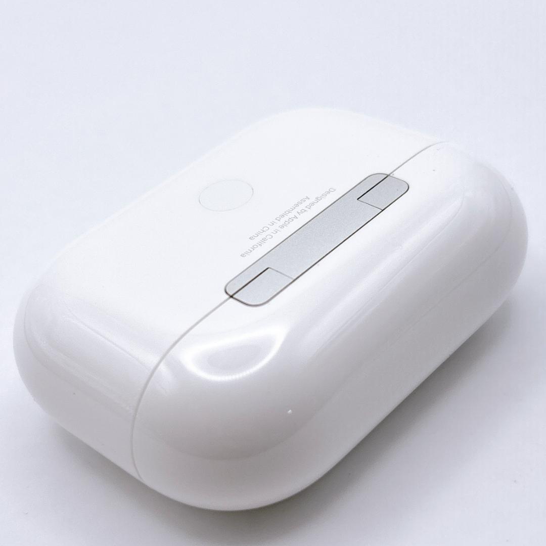 【美品】Apple AirPods Pro 第2世代 充電ケース A2968