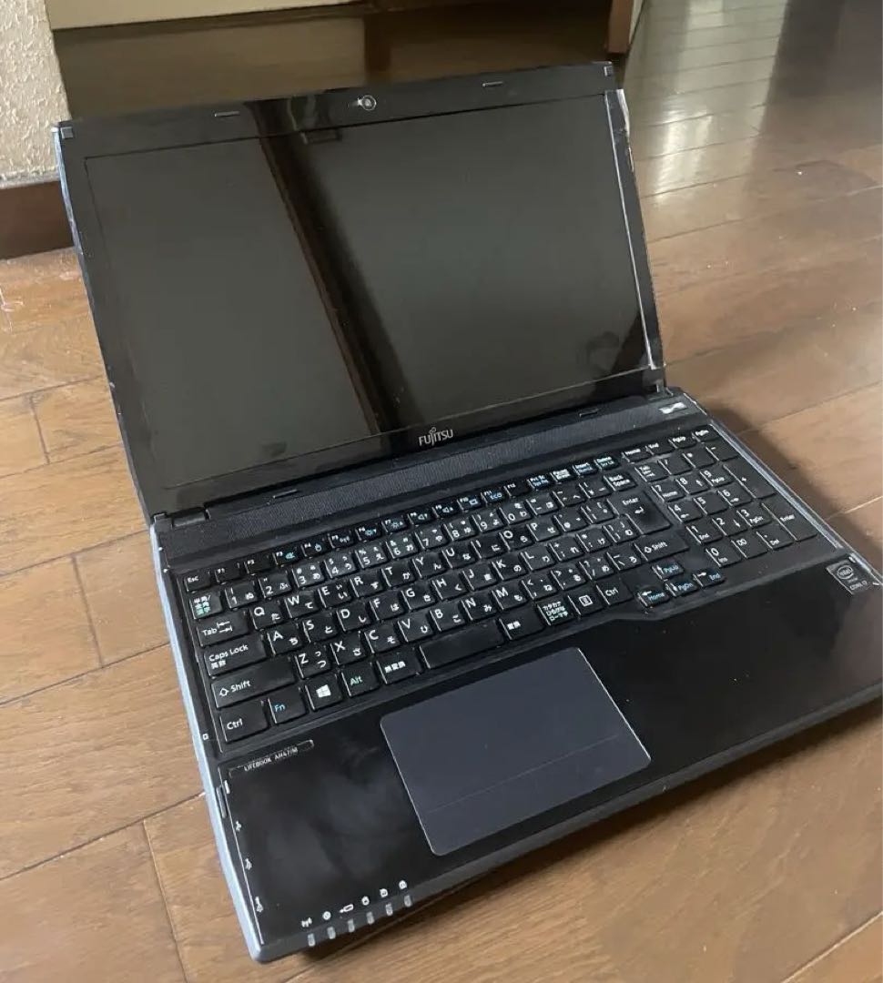 FUJITSU 富士通　FMV LIFEBOOK AH47/M