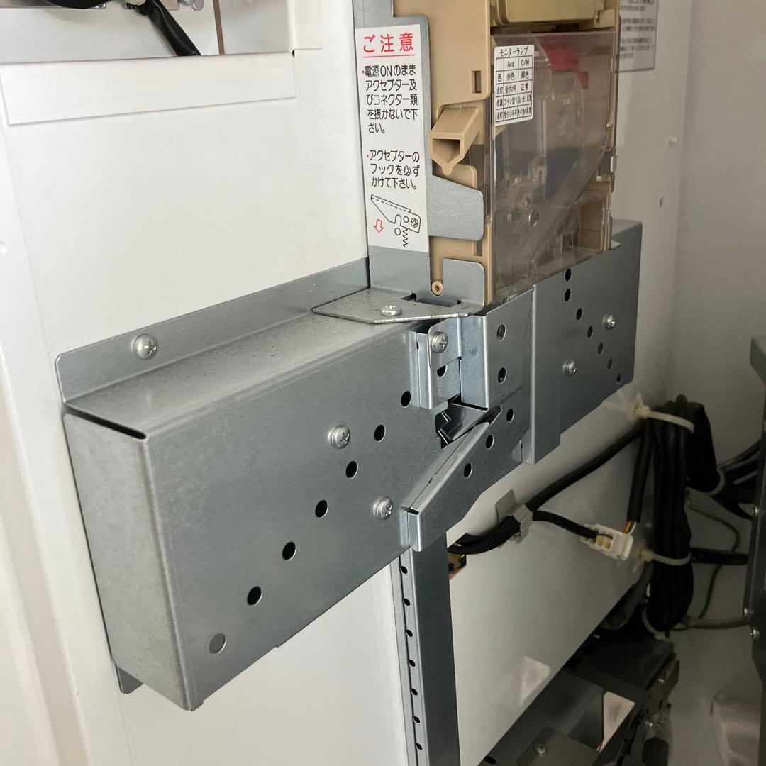 自動券売機 SHIBAURA 芝浦自販機株式会社 KB-160NN