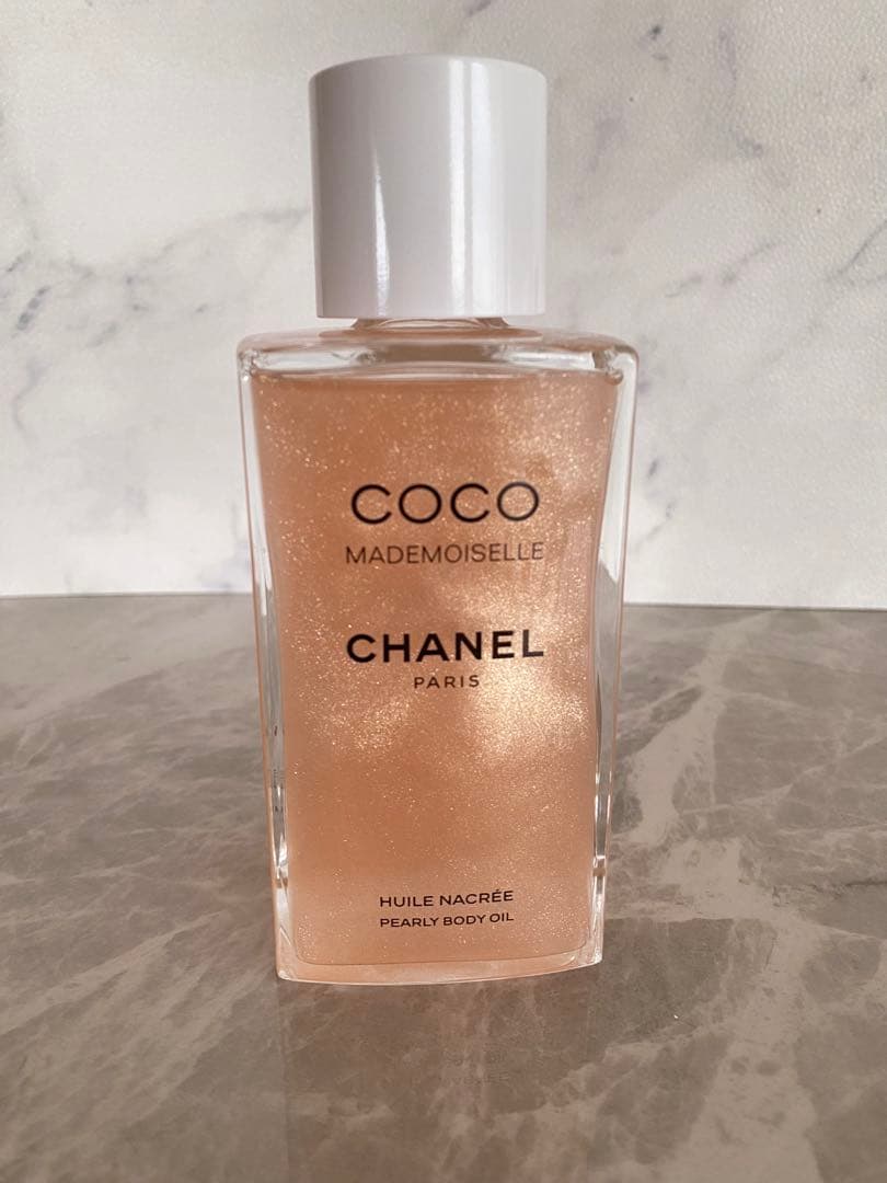 CHANELココマドモアゼルオイル バレンタイン限定セット チャーム付き