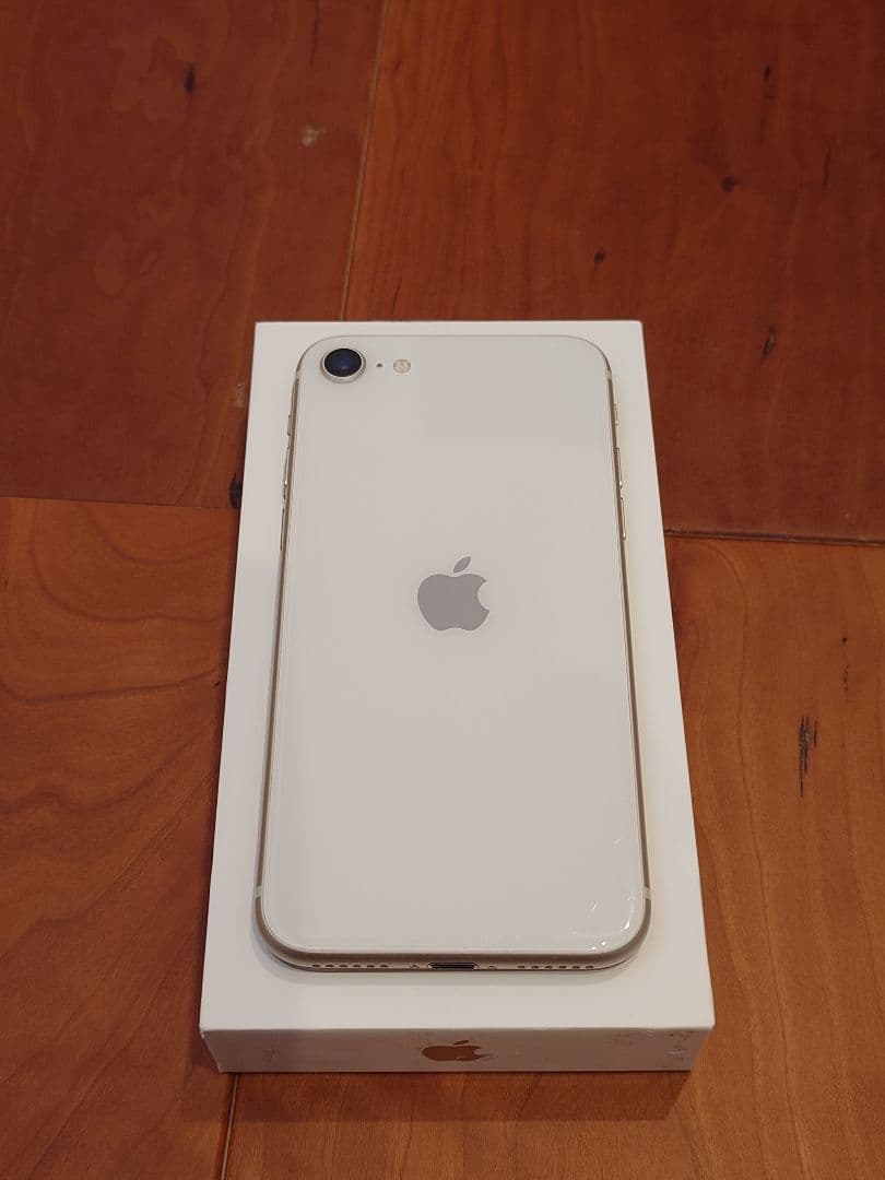 【上美品/即発送】iPhone SE 第3世代 100% 128GB SIMフリ
