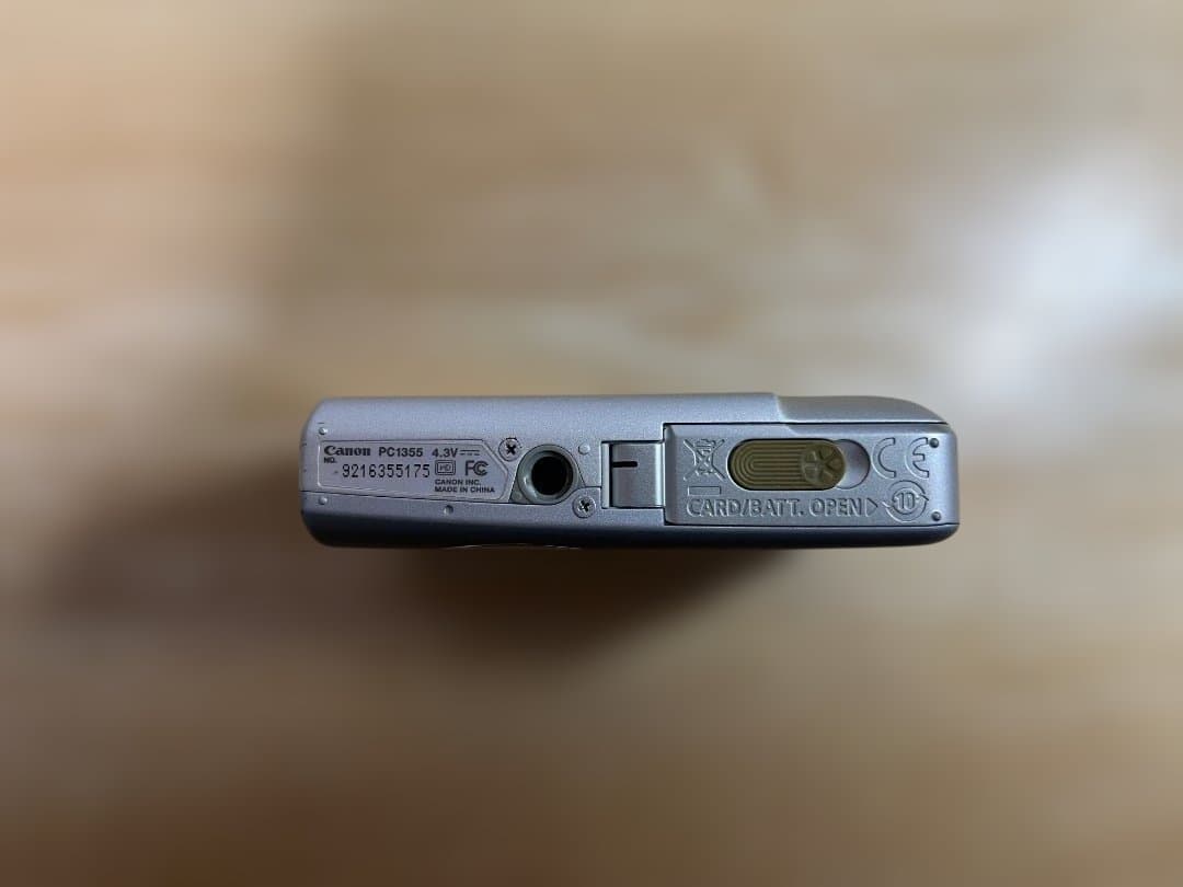 Canon IXY DIGITAL110 IS（シルバー） 箱付き【動作確認済】
