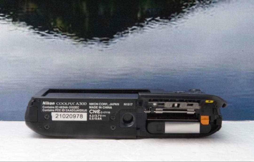 【美品】ニコンNikon coolpix A300 コンパクトデジカメラ