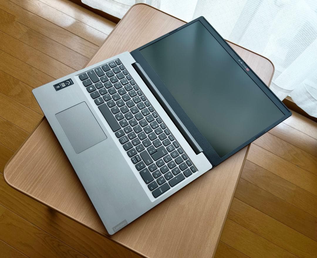 Lenovo Ideapadノートパソコン グレー