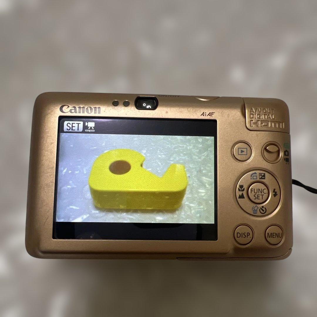 Canon IXUS 100 IS ゴールド バッテリーチャージャー付き