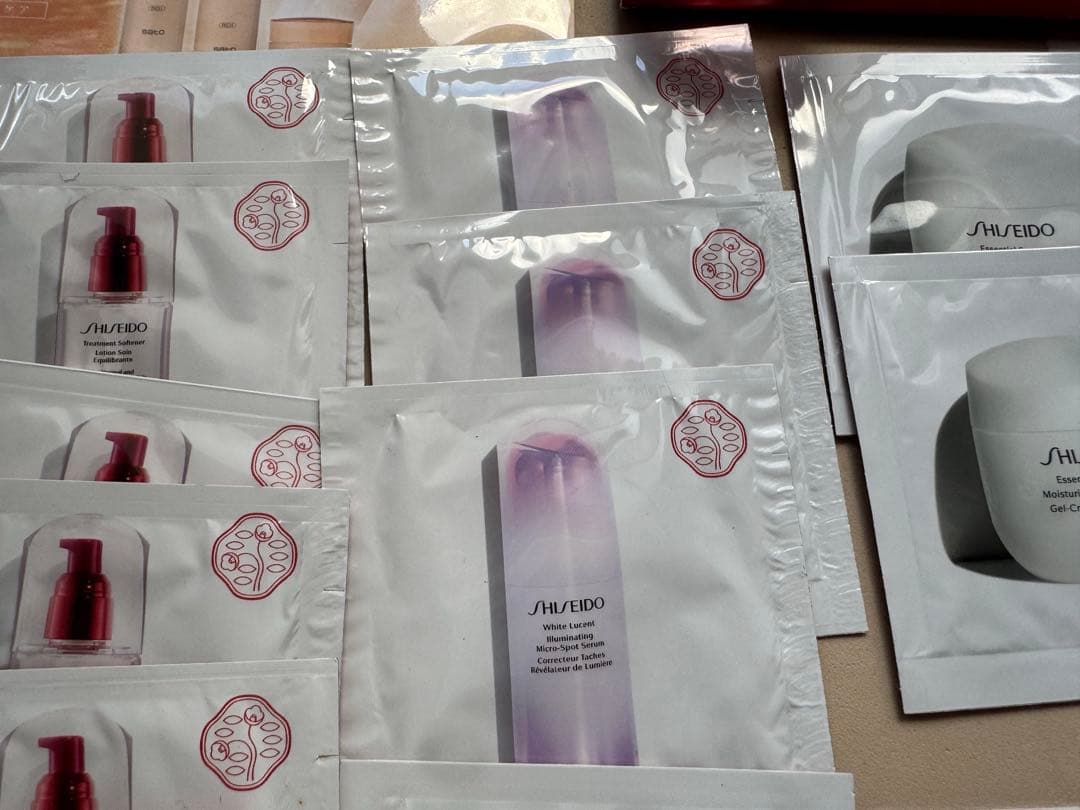 SHISEIDO, CHANEL, DIOR トライアルセットまとめ売り100品