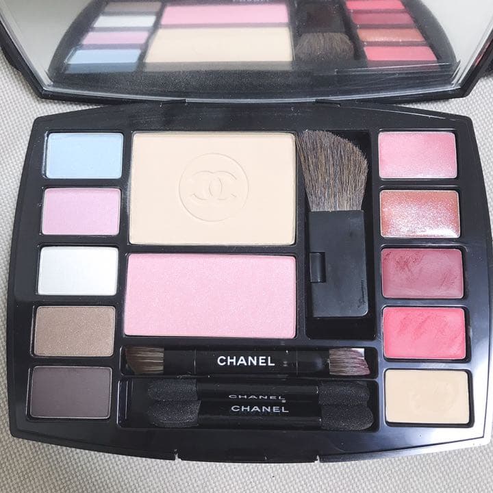 【CHANEL】メイクパレット【お値下げ】