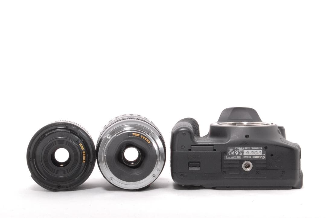 ショット数少ない3140回　プレゼントにも　Canon Kiss X5 美品