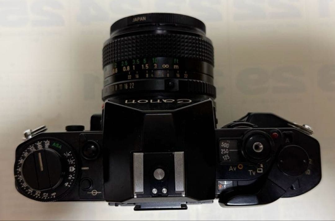 Canon A-1 一眼レフカメラ 28mmレンズ付き