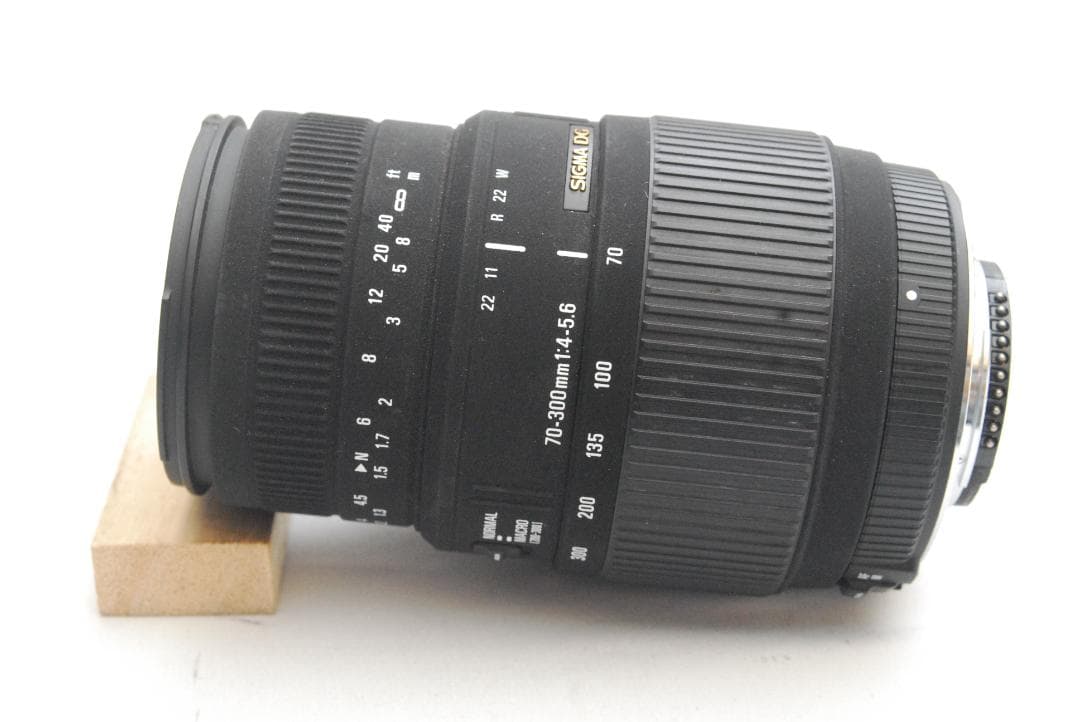 SIGMA DC 70-300mm 1:4-5.6 (良品）