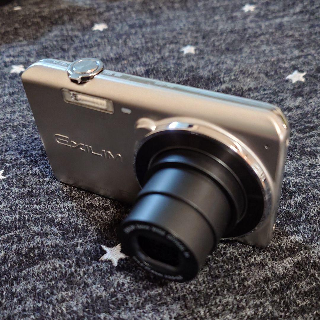 CASIO EXILIM EX-ZS35 コンパクトデジタルカメラ