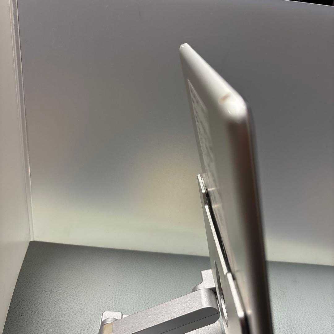 iPad9世代64G Wi-Fi GRAY100％新品パッテリー