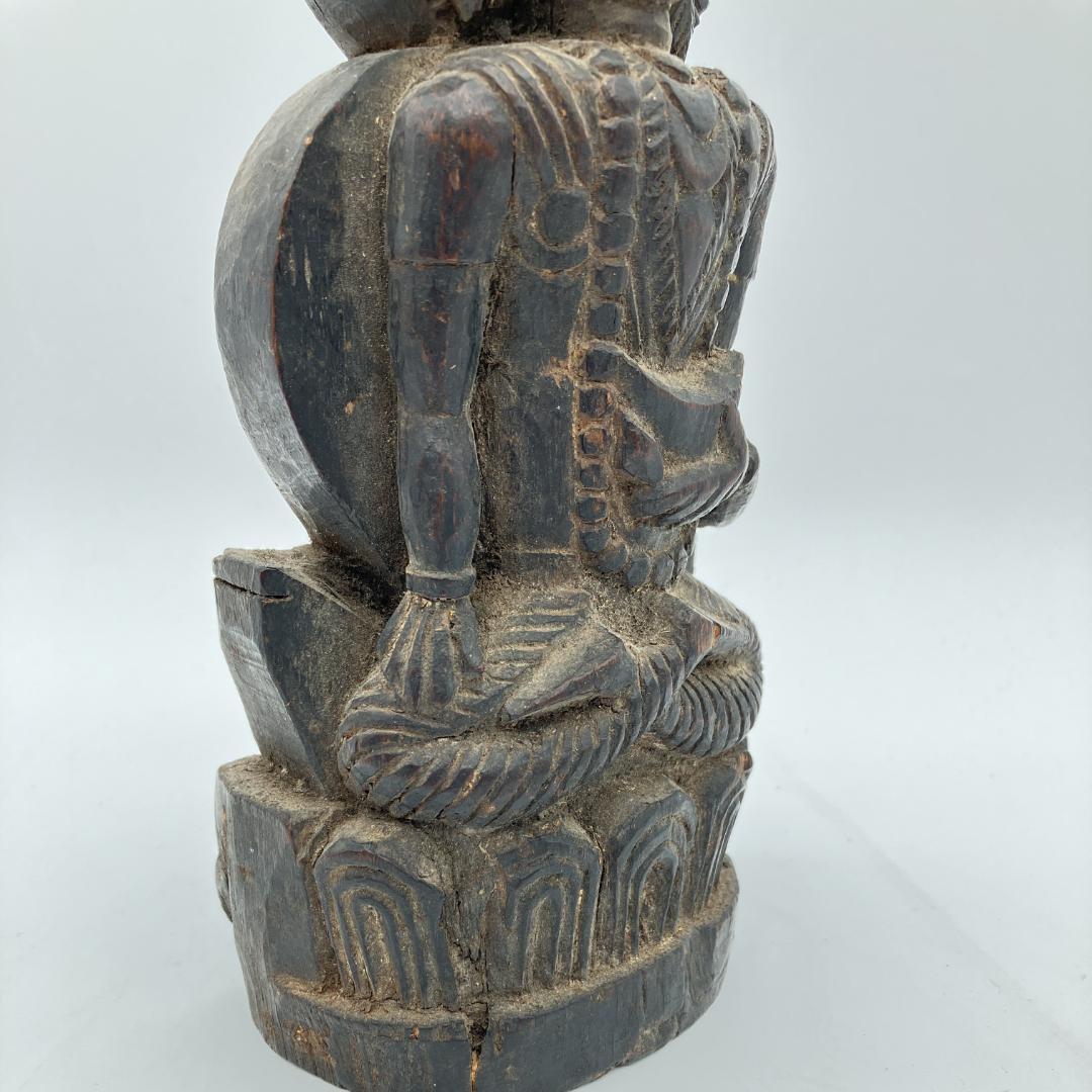 木彫　座仏　ラオス　東南アジア　時代物　高さ：約２３．５ｃｍ
