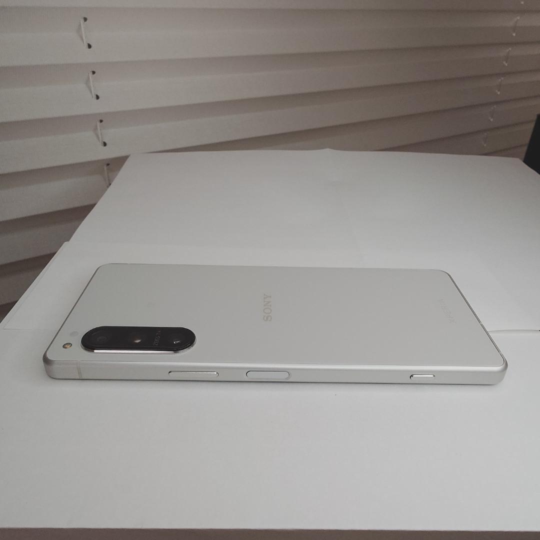 SONY Xperia 5 IV 128GB SIMフリー エクリュホワイト