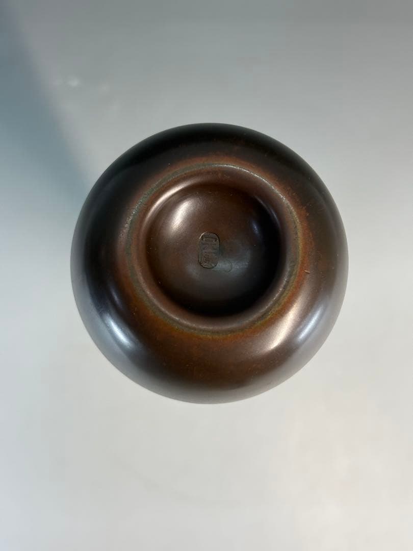 【中古品】茶道具　黒瀬宗康造　砂張銅曽呂利花入（共箱）
