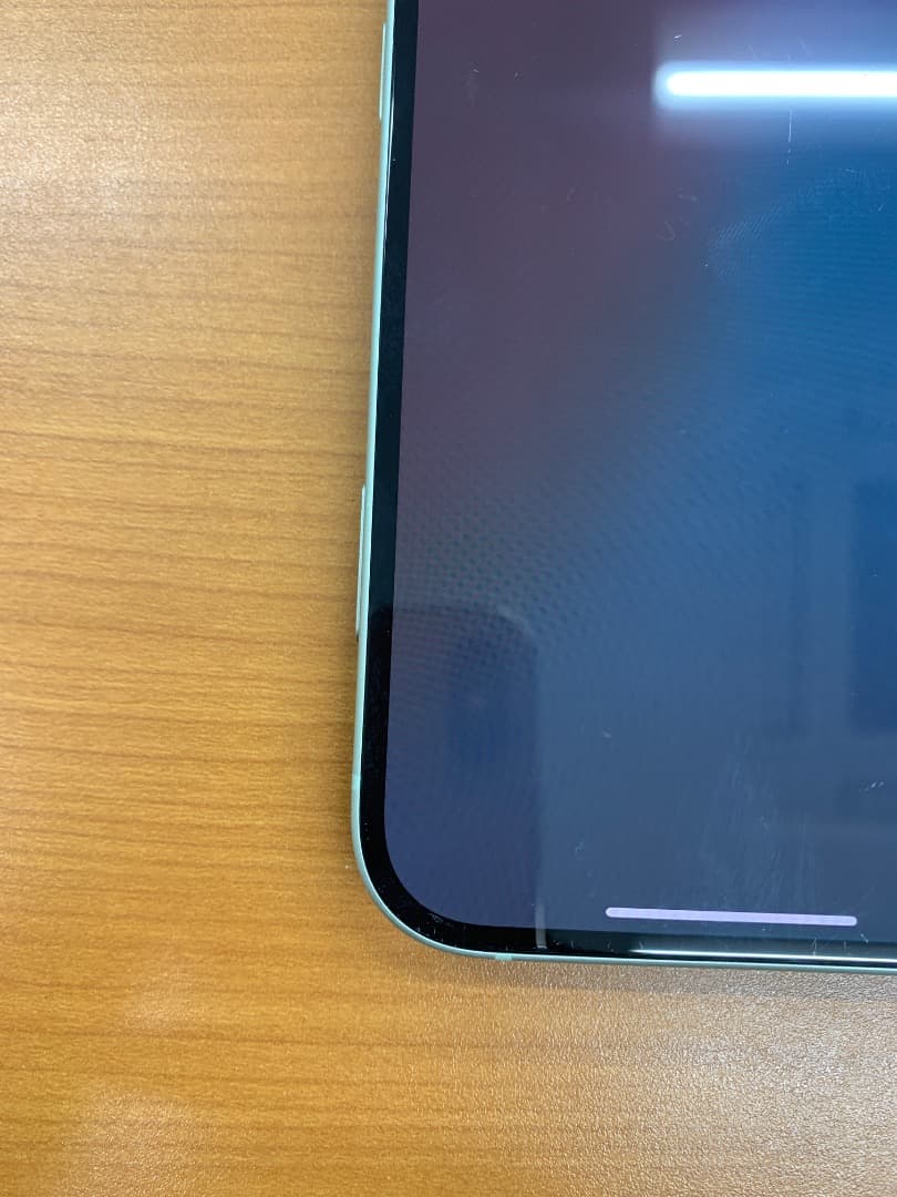 動作確認済 iPhone 15 128GB ID H3777