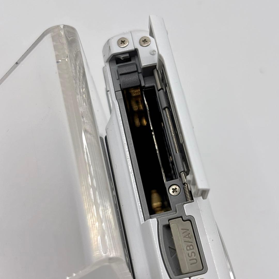 CASIO EXILIM EX-Z77 カシオ コンデジ ホワイト　デジカメ