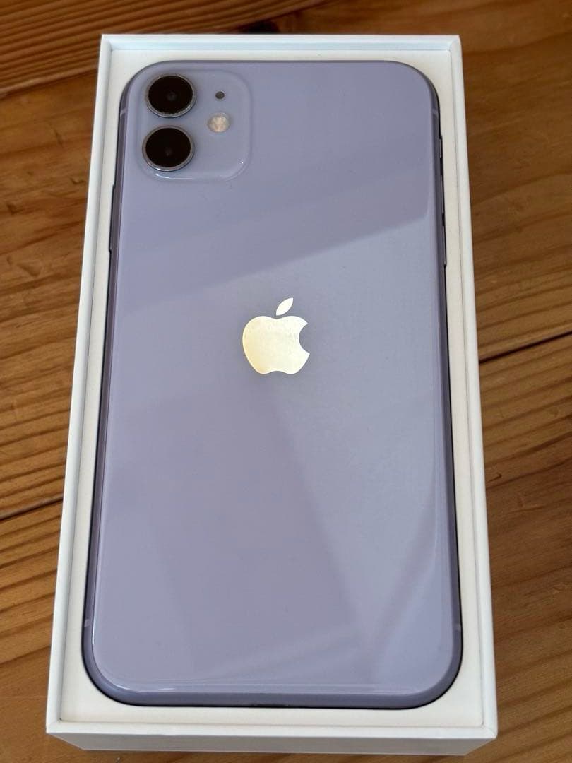 アップル　Apple iPhone11 128GB パープル