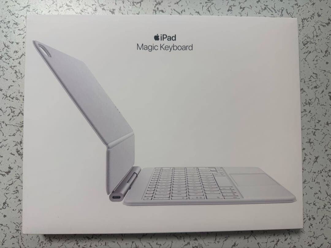 11インチ iPad Air(M3)用 Magic Keyboard ホワイト