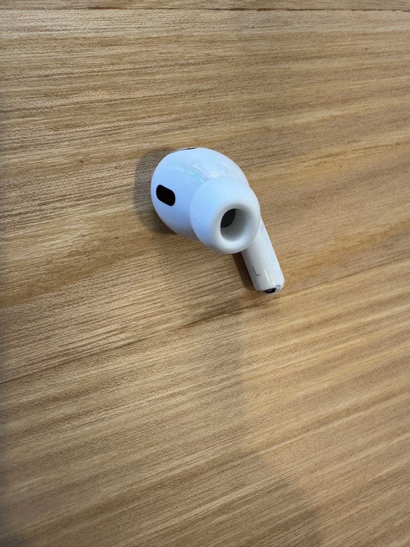 AirPods Pro2 USB-C ケース+左耳(L) 付属品あり