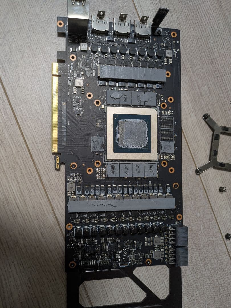 グラフィックボード・グラボ・ビデオカード ASUS TUF Gaming RTX3080