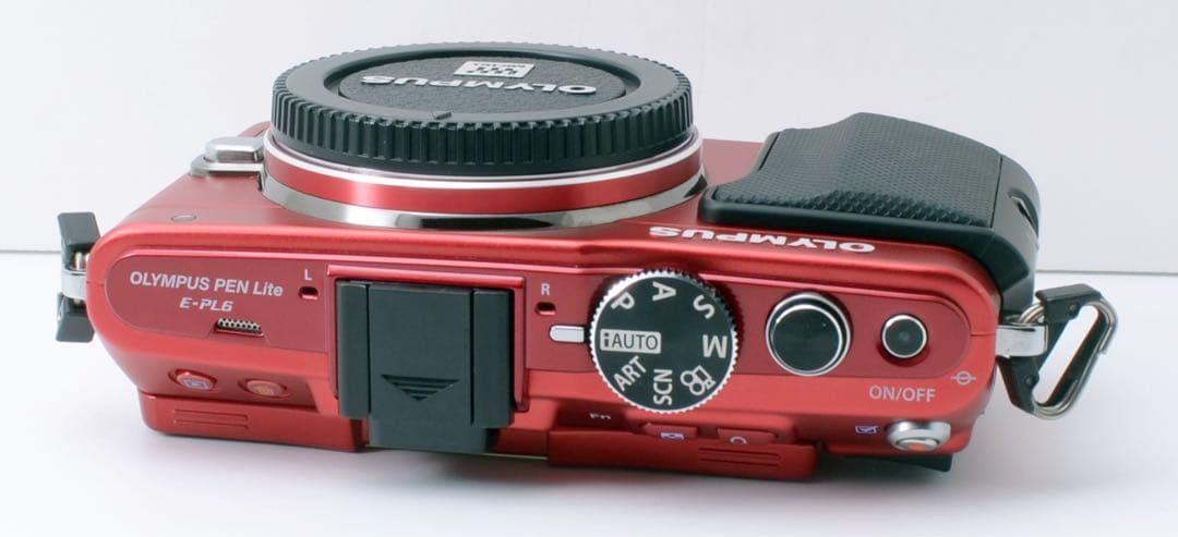 S数約800回！OLYMPUS E-PL6★美品★転送OK★Wズームレンズキット