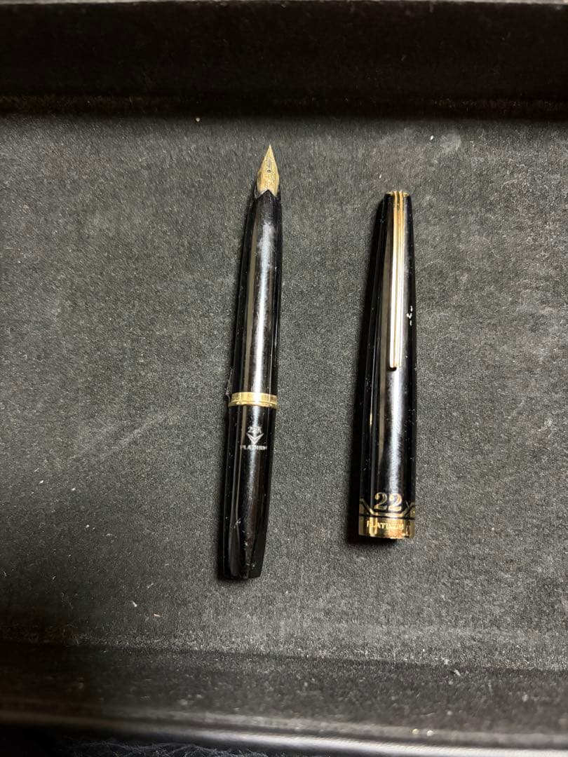 中古品　万年筆2本セット　Sailor21・PLATINUM22 21K 22K
